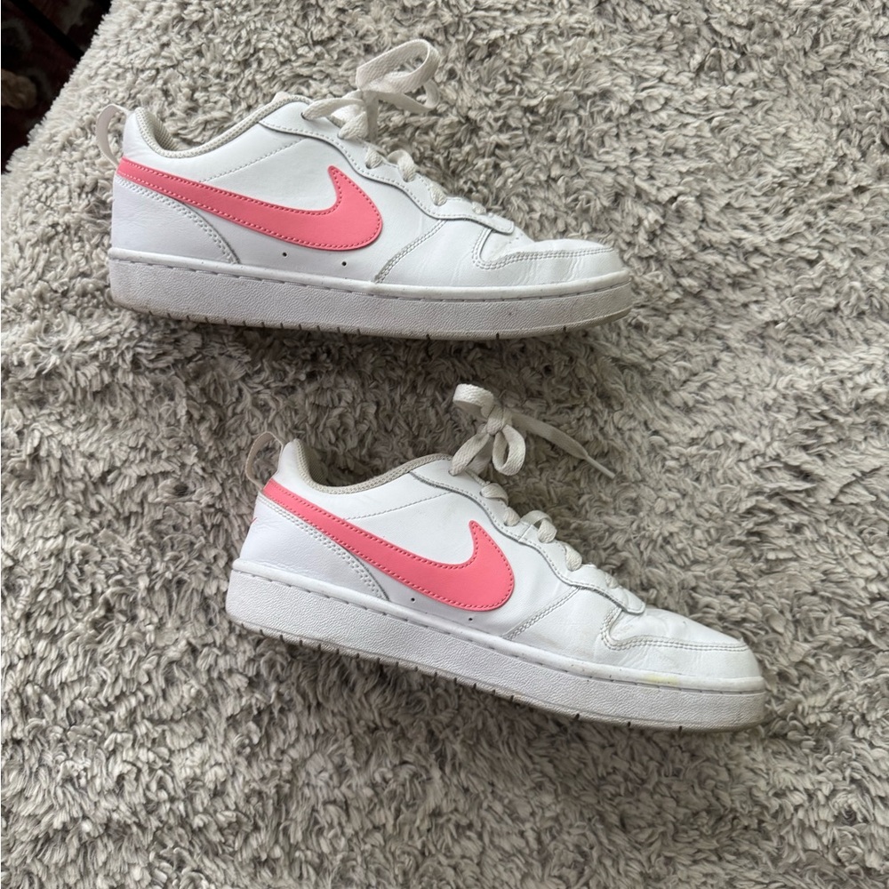 Nike White and Pink Low-Top Sneakers